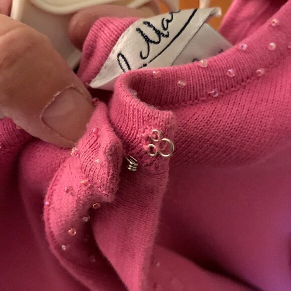 J. Marco Size Large two piece top pink with sequins - Picture 8 of 8